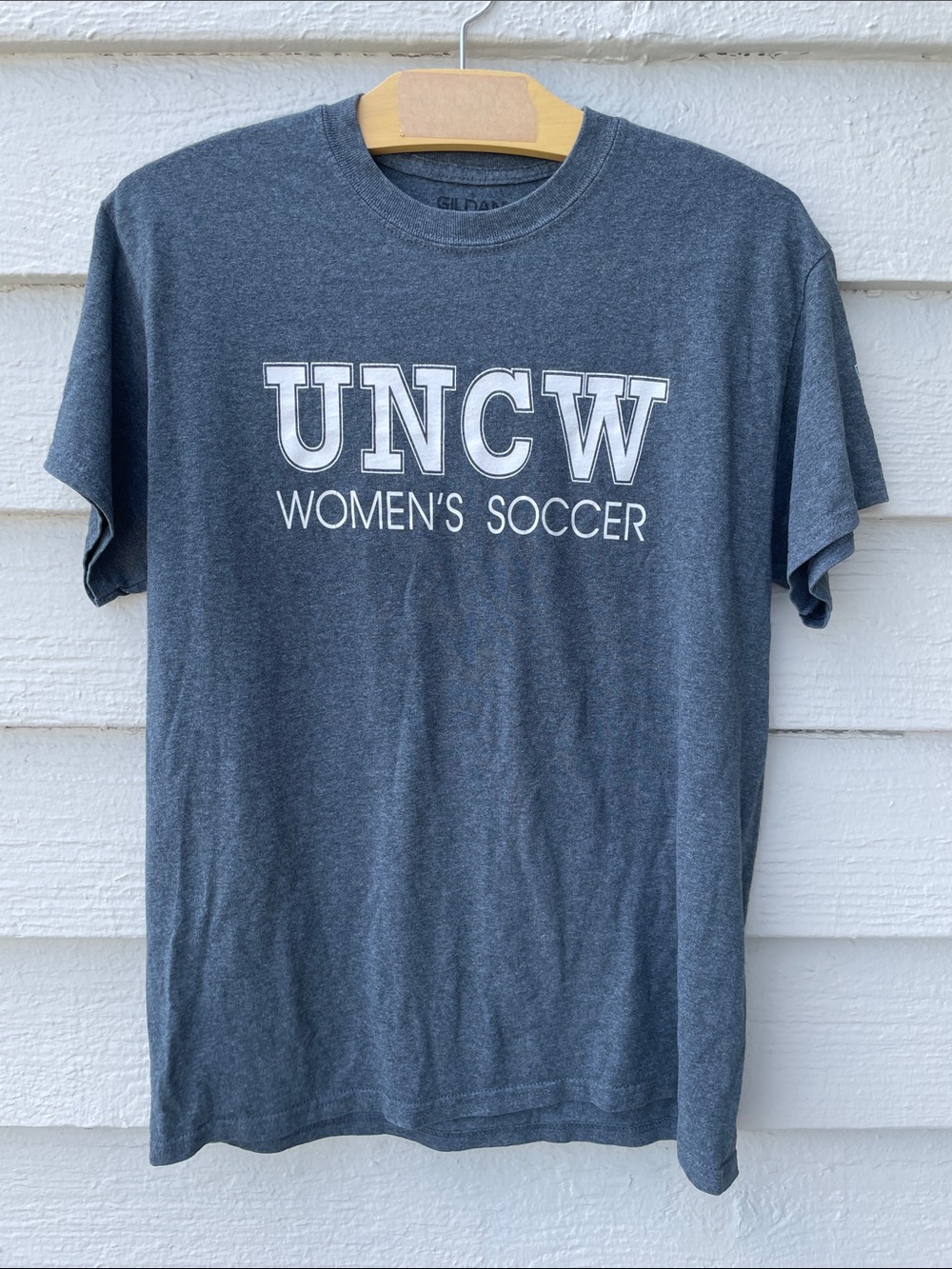 UNCW SEAHAWKS Women's Soccer Gray Graphic Tee